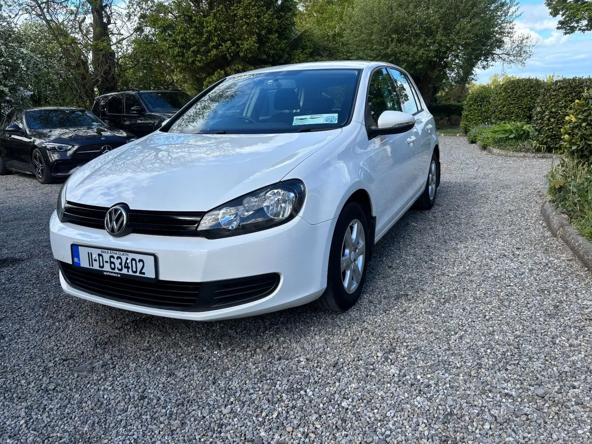 Volkswagen Golf 2011 - Image 1