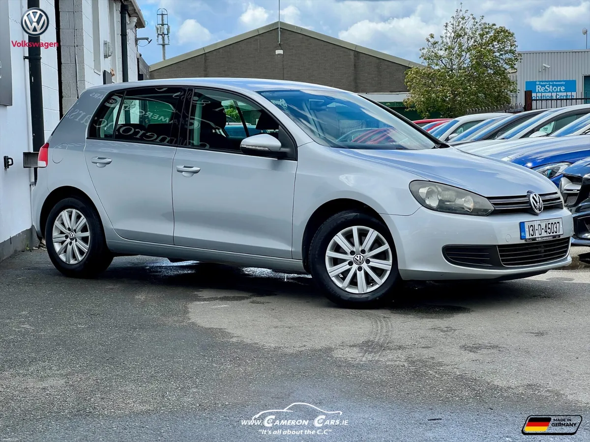 VW GOLF AUTOMATIC 1.2 SILVER IMMACULATE - Image 2