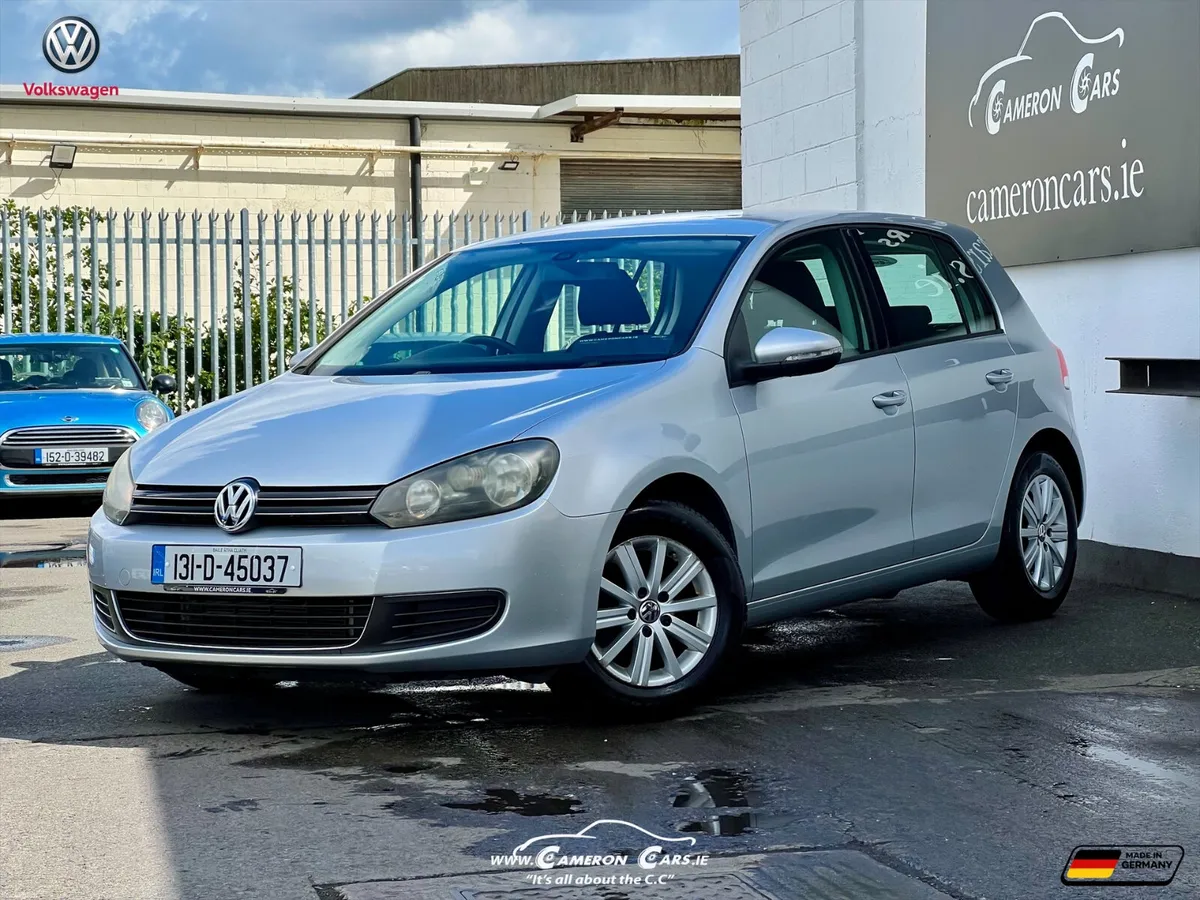 VW GOLF AUTOMATIC 1.2 SILVER IMMACULATE - Image 1