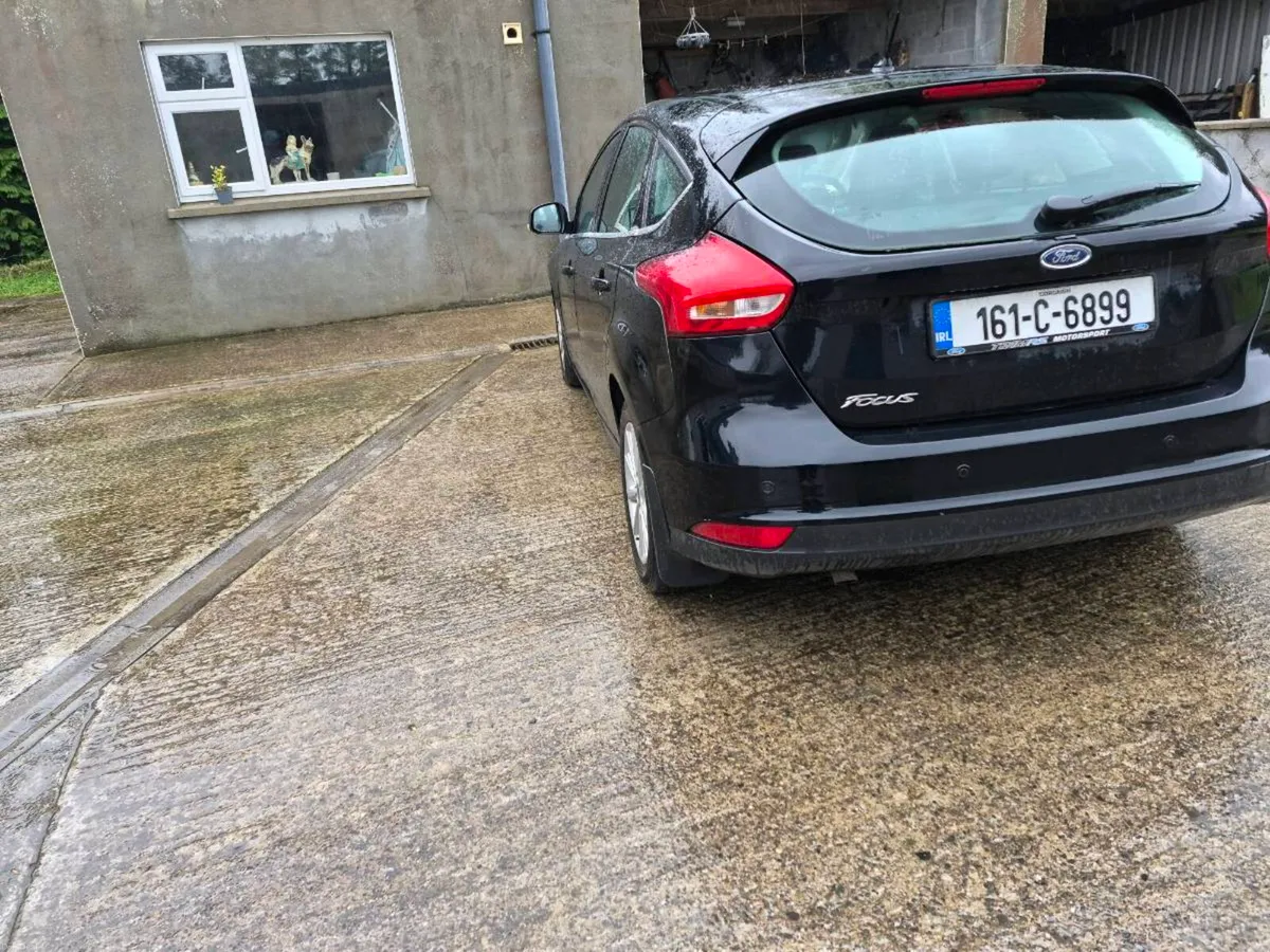 Ford focus titanium - Image 6
