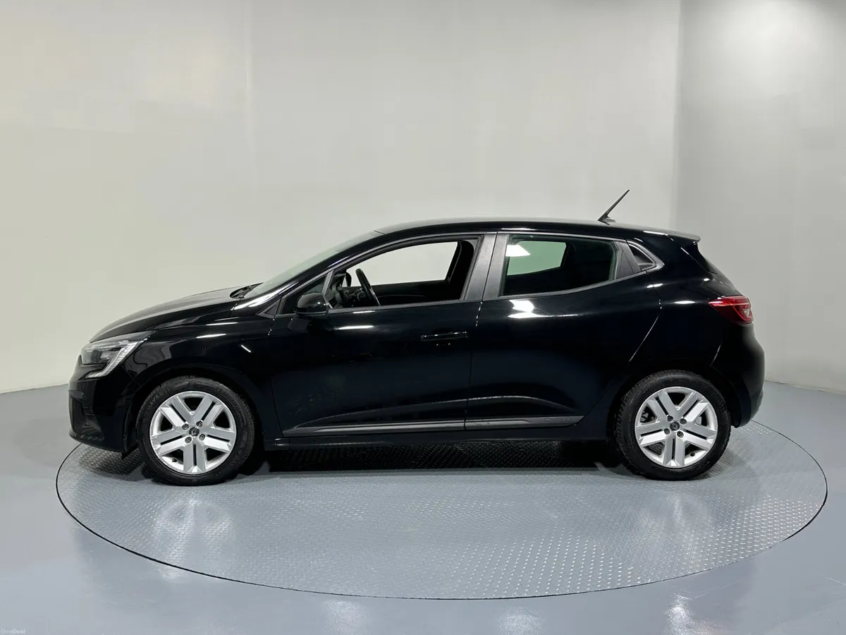 Renault Clio Dynamique 1.0 Petrol 222 - Image 4