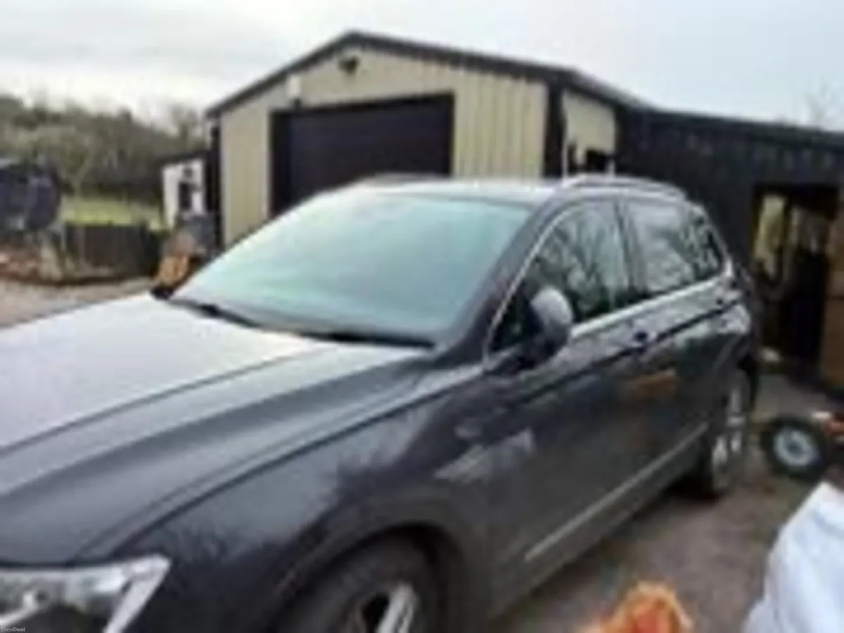 Volkswagen Tiguan 2019 - Image 3