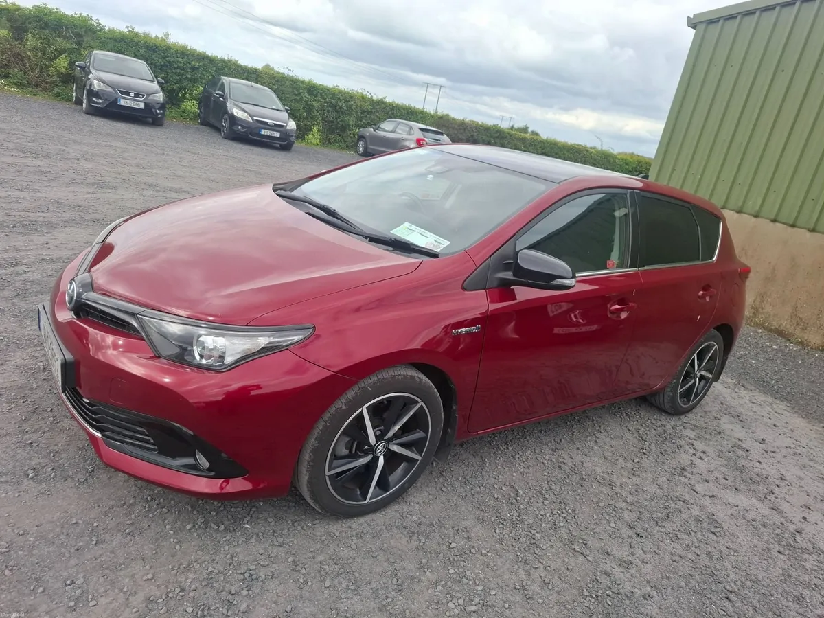 181 Toyota Auris hybrid.93k.12 mth warranty - Image 4