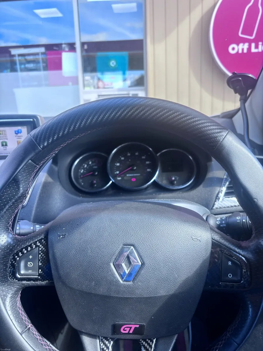 Renault Megane GT-line sat nav - Image 4