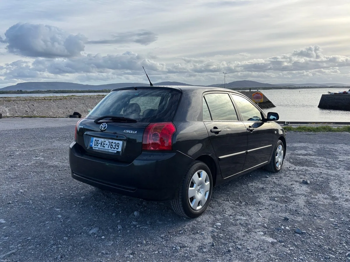 Toyota Corolla - Image 3