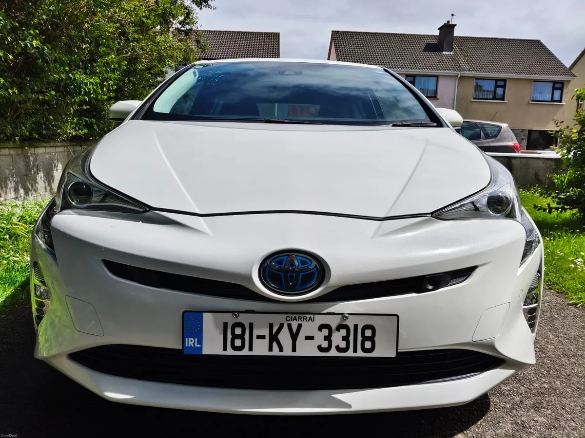 Toyota Prius ZVW50. 2018 - Image 2