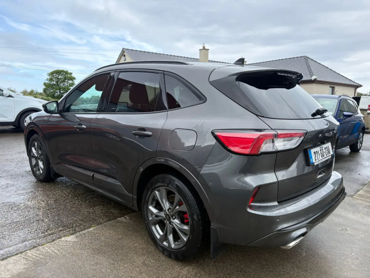 Ford Kuga ST-LINE 5DR 1.5 TD 120 S6.2 M6 FW - Image 4