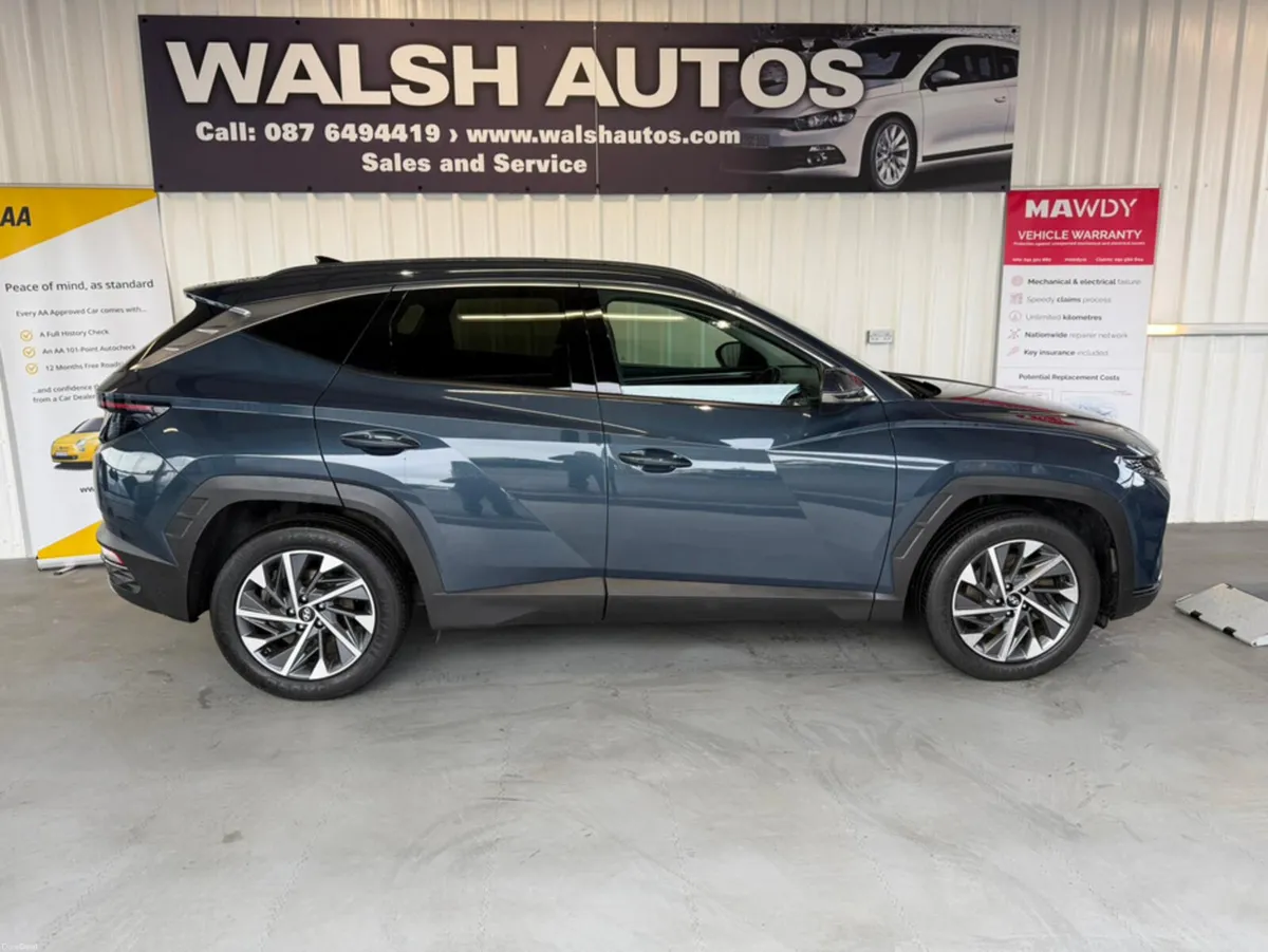 Hyundai Tucson EXECUTIVE PLUS DIESEL 5 5DR - Image 3