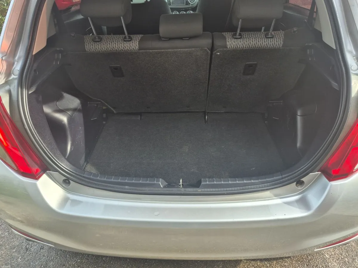 Toyota Yaris 2014 - Image 3