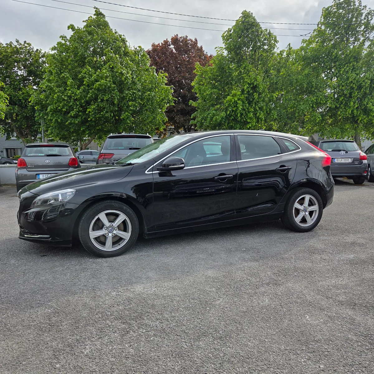 Volvo V40 2016 Petrol 5DR - Image 4