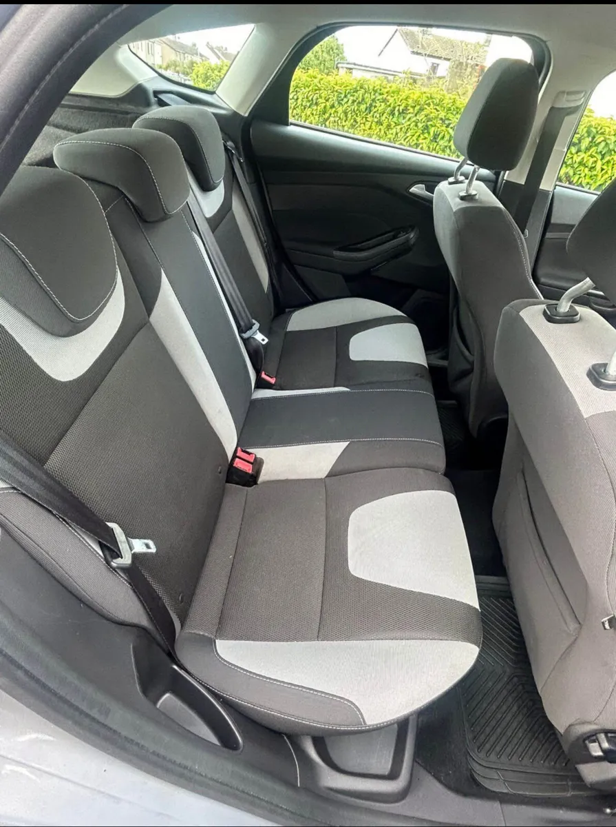 2014 ford focus - Image 3
