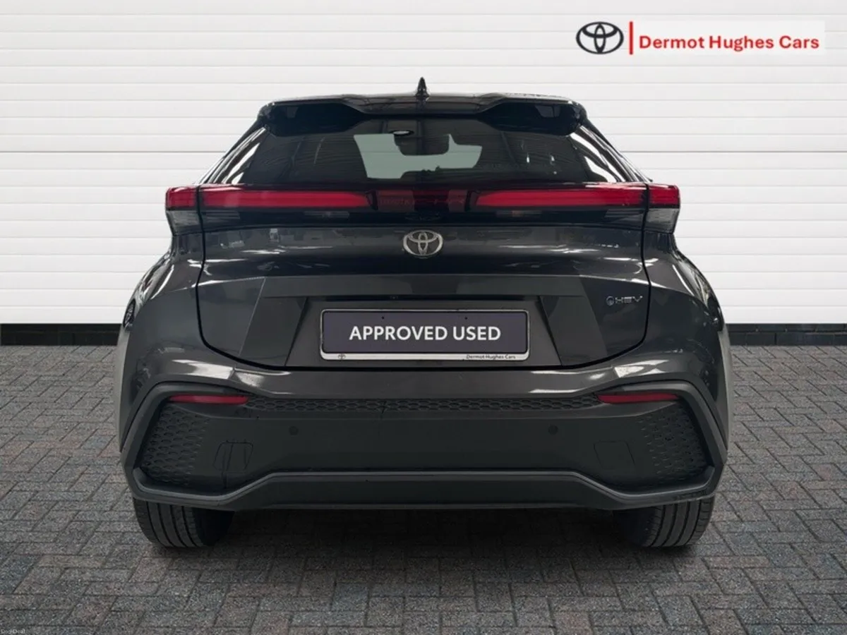 Toyota C-HR HYBRID SPORT AUTO - Image 4