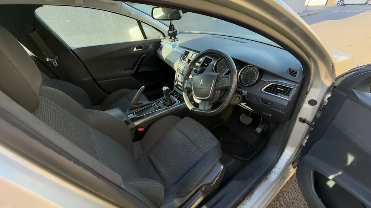 Peugeot 508 2013 - Image 4
