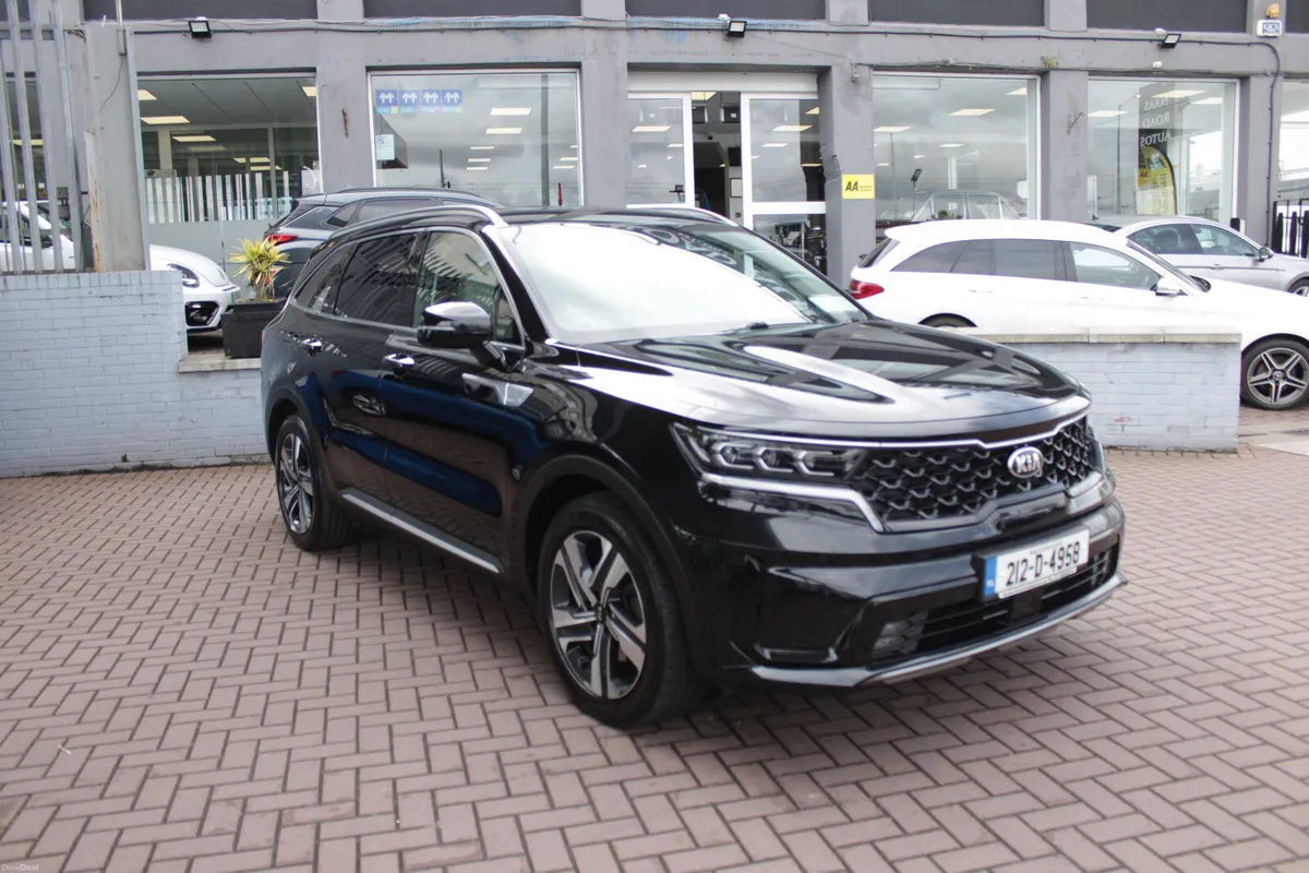 2021 KIA SORENTO 1.6 PHEV K3 4X4 7 SEATS - Image 1