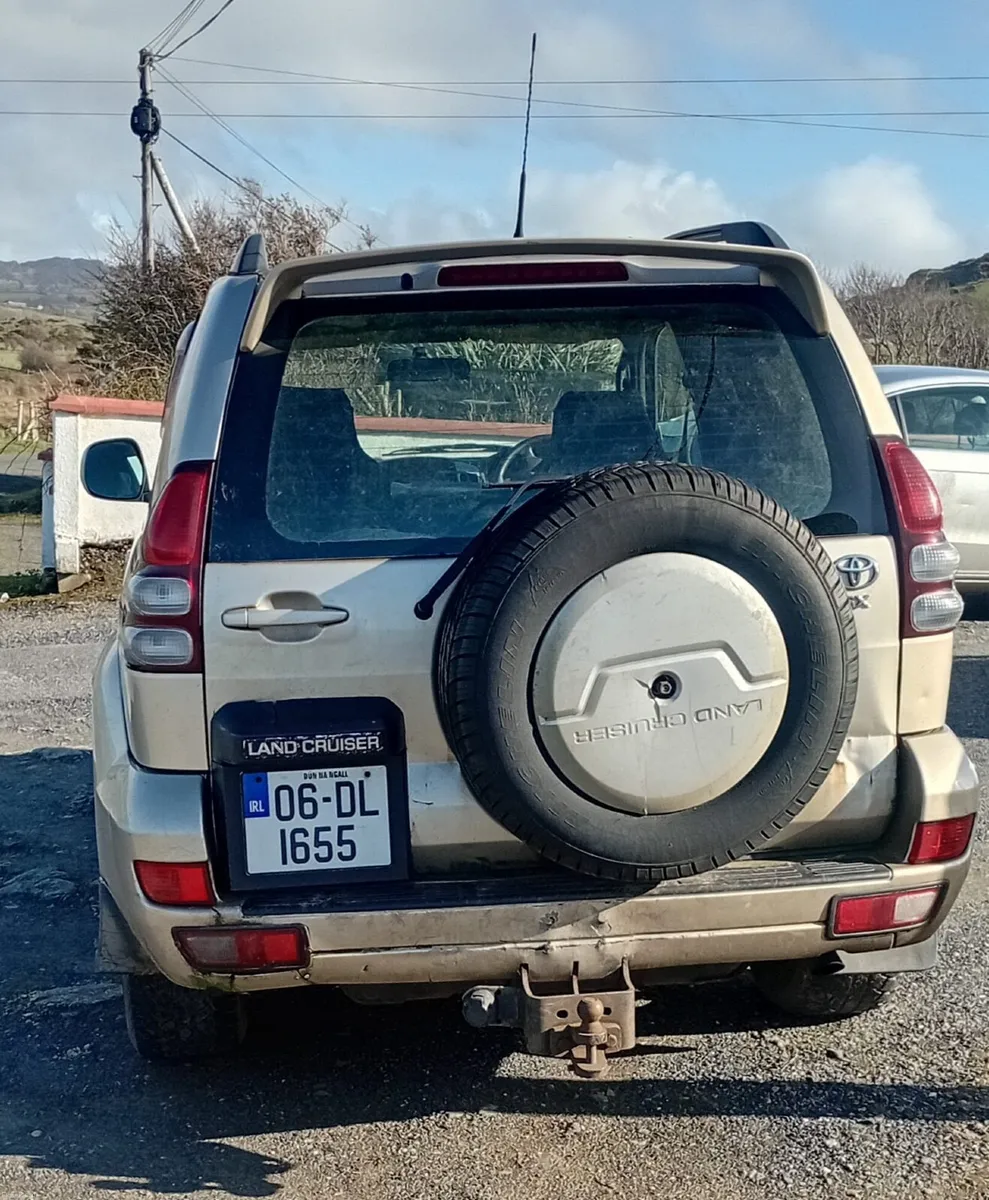 Toyota Landcruiser 2006 - Image 3