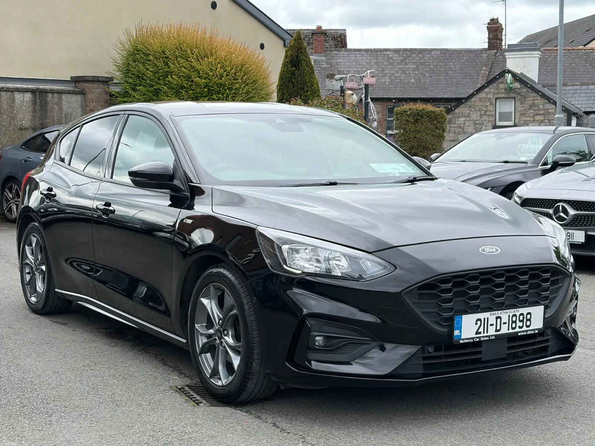 211 Ford Focus ST Line 1.5 Diesel *Low Kils* - Image 3