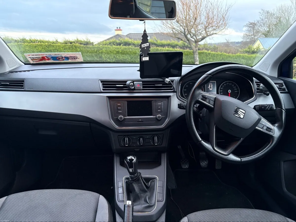 SEAT Ibiza 2018 - Image 2