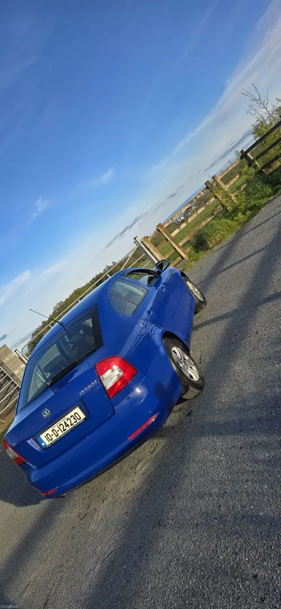 Skoda Octavia 2010 - Image 3