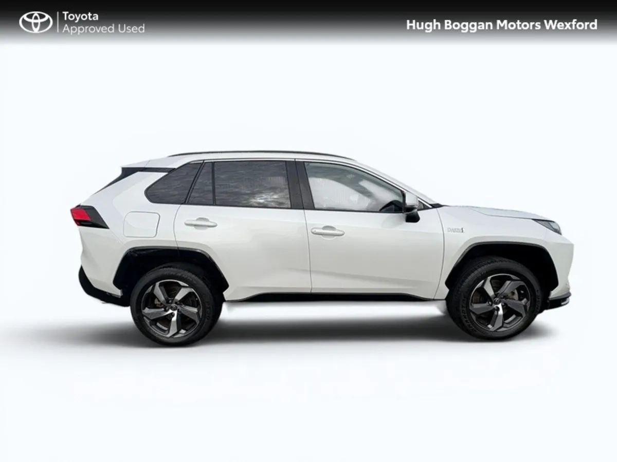 Toyota RAV4 SOL 4x4 PLUG-IN HYBRID!!! - Image 3