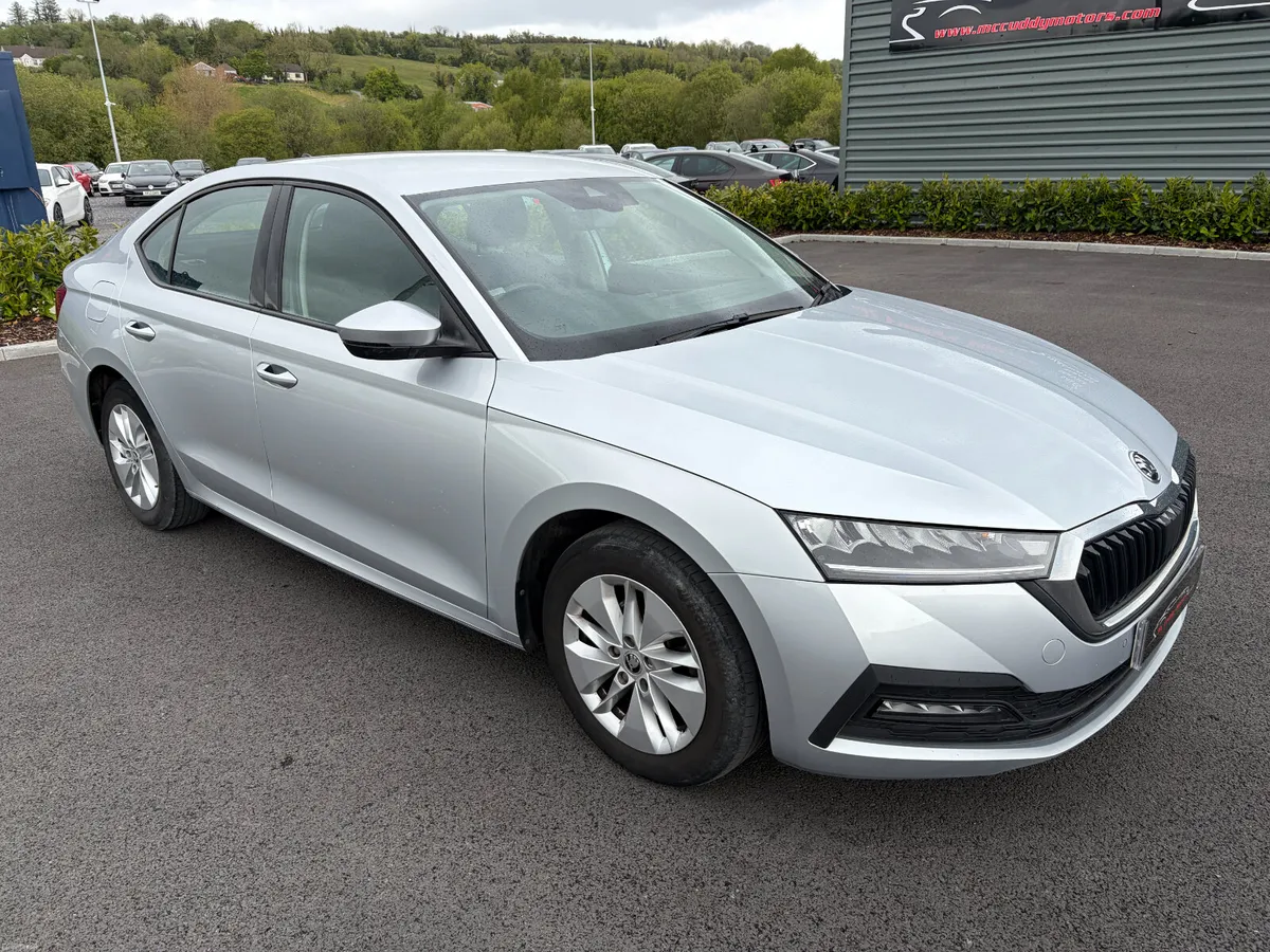 2022 (222) Skoda Octavia SE Tech 2.0 TDI - Image 2