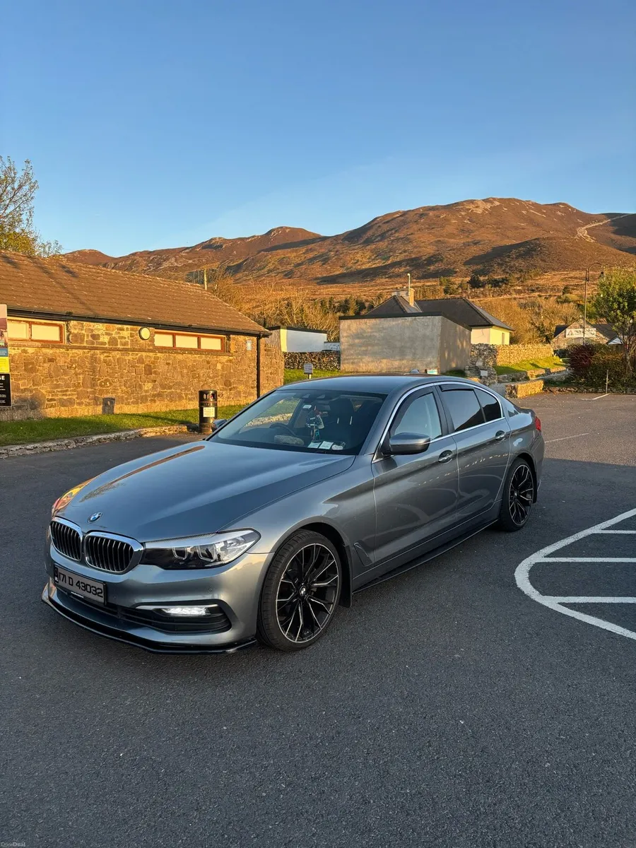 BMW G30 520D 2017 - Image 1