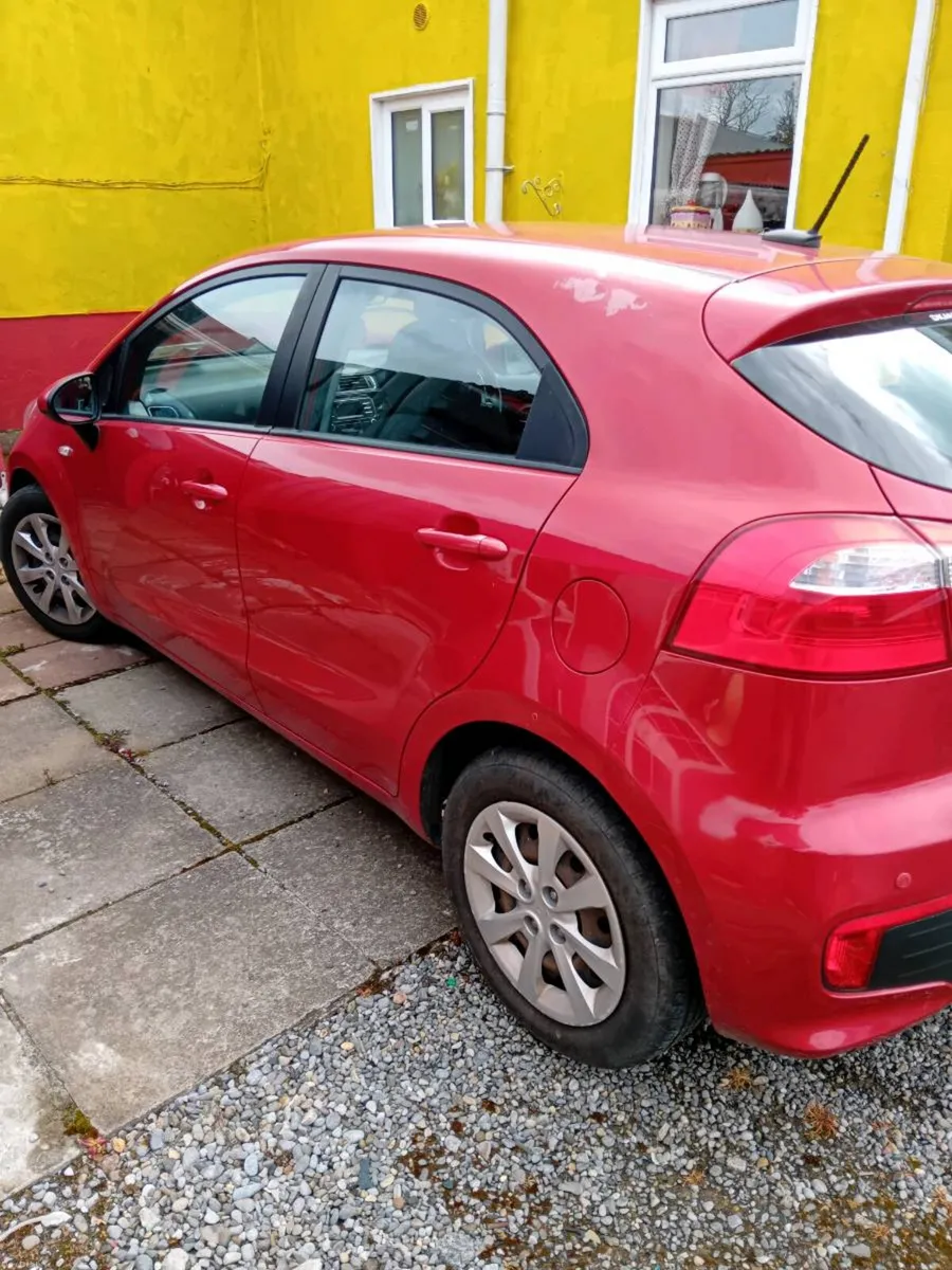 Car for sale - Image 4