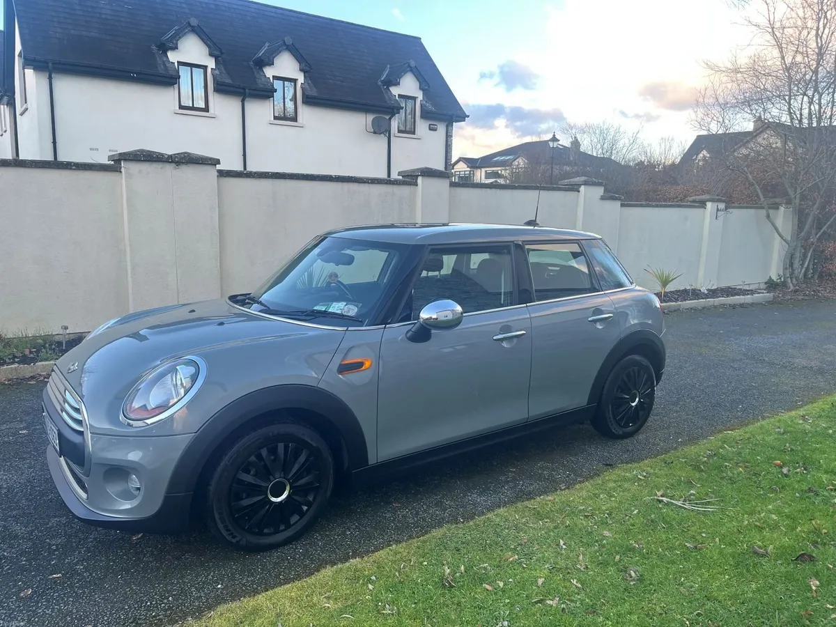 Mini One 2015 - Image 1