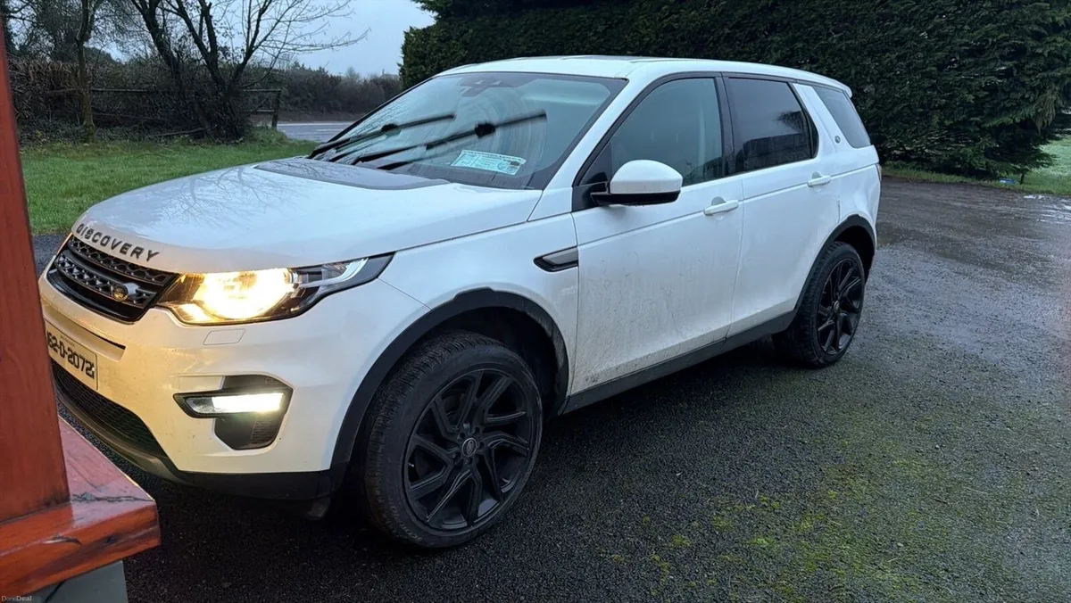 Land Rover Discovery Sport 2016 - Image 1