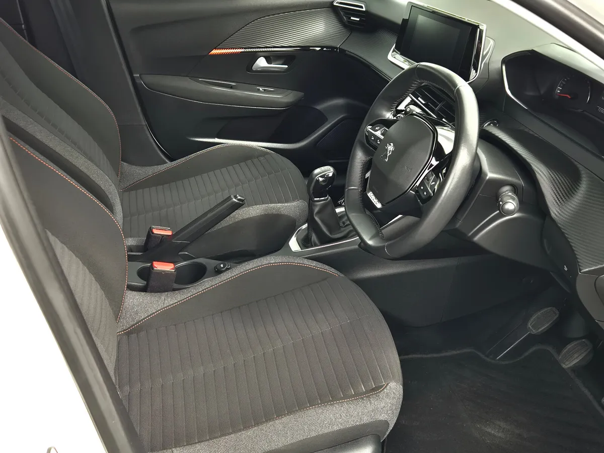 2021 Peugeot 208 1.2 Petrol - Image 5
