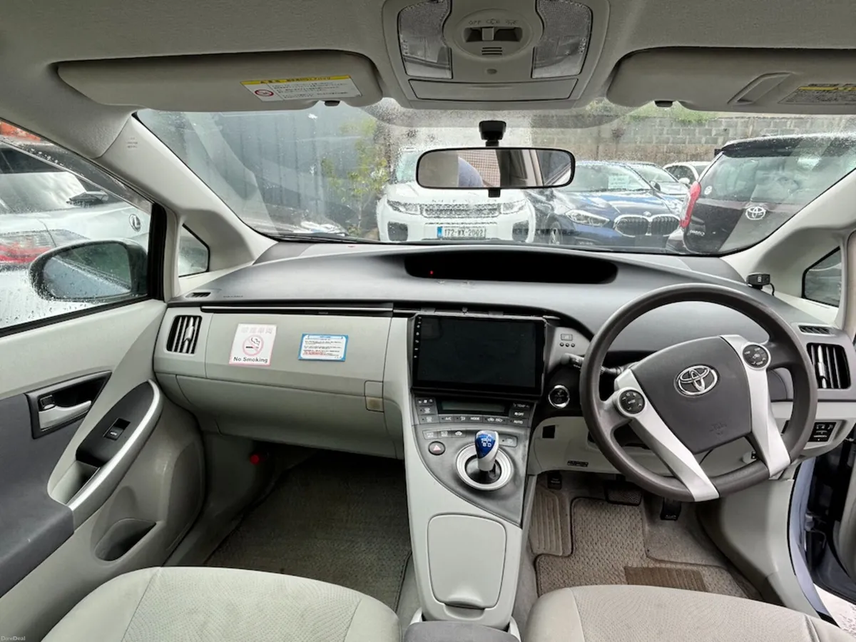 Toyota Prius 2010 Hybrid | Only 68,000 KM - Image 4
