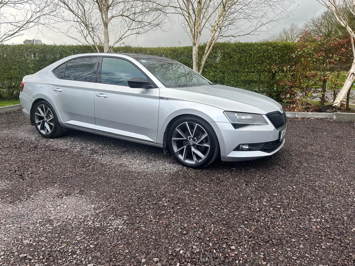 Skoda Superb 2.0TDI SPORT LINE 150 BHP PAN ROOF - Image 1