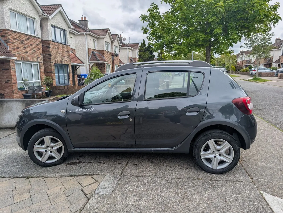 Dacia Sandero Stepway 2016 - 1.5L Diesel - Image 2