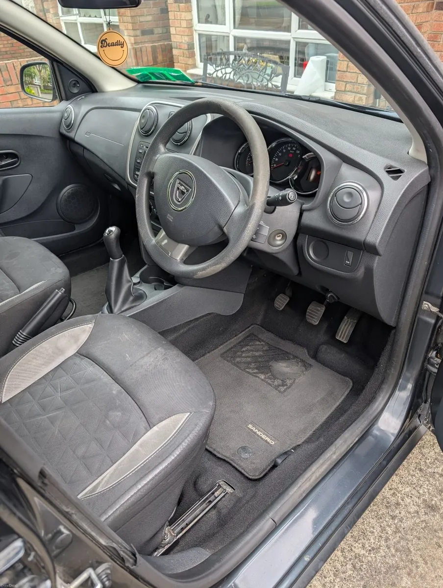 Dacia Sandero Stepway 2016 - 1.5L Diesel - Image 4