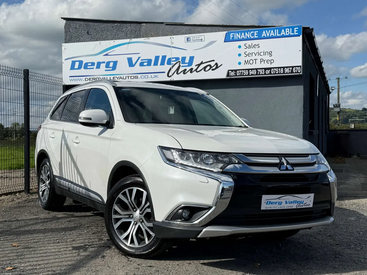 MITSUBISHI OUTLANDER 2.3 Outlander DI-D 4 4WD 5dr - Image 2