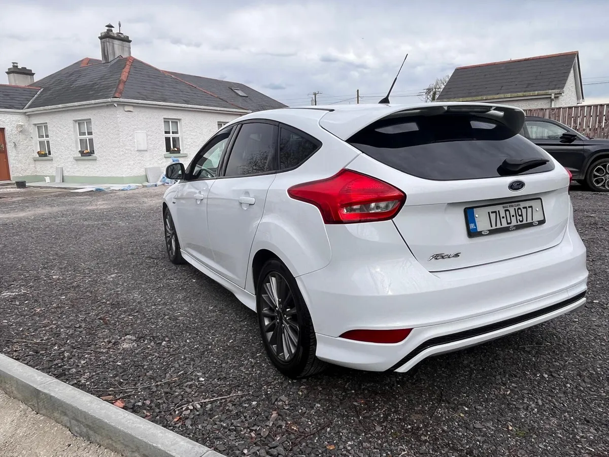 Ford Focus 1.5 TDCI ST - Line  NCT 01/27 - Image 3