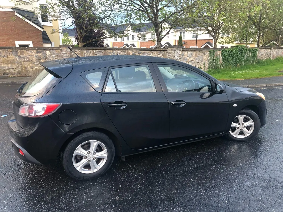 Mazda 3 - 1.6L Diesel - Economical - Image 4