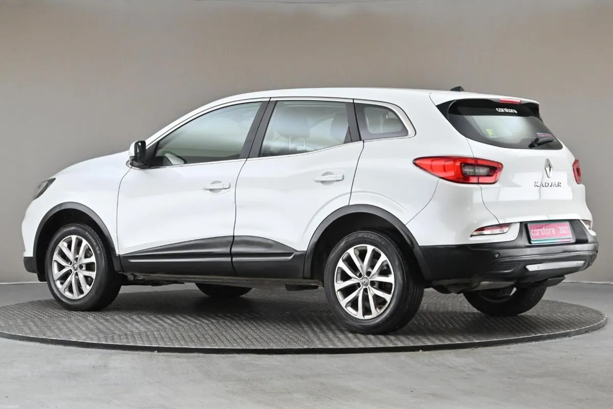 Renault Kadjar 1.5 DCI PLAY BLUE 6SPD - Image 6