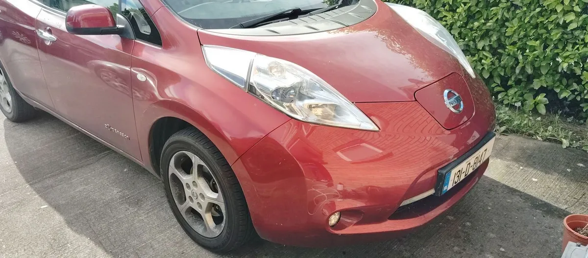 Nissan Leaf 2013 - Image 1