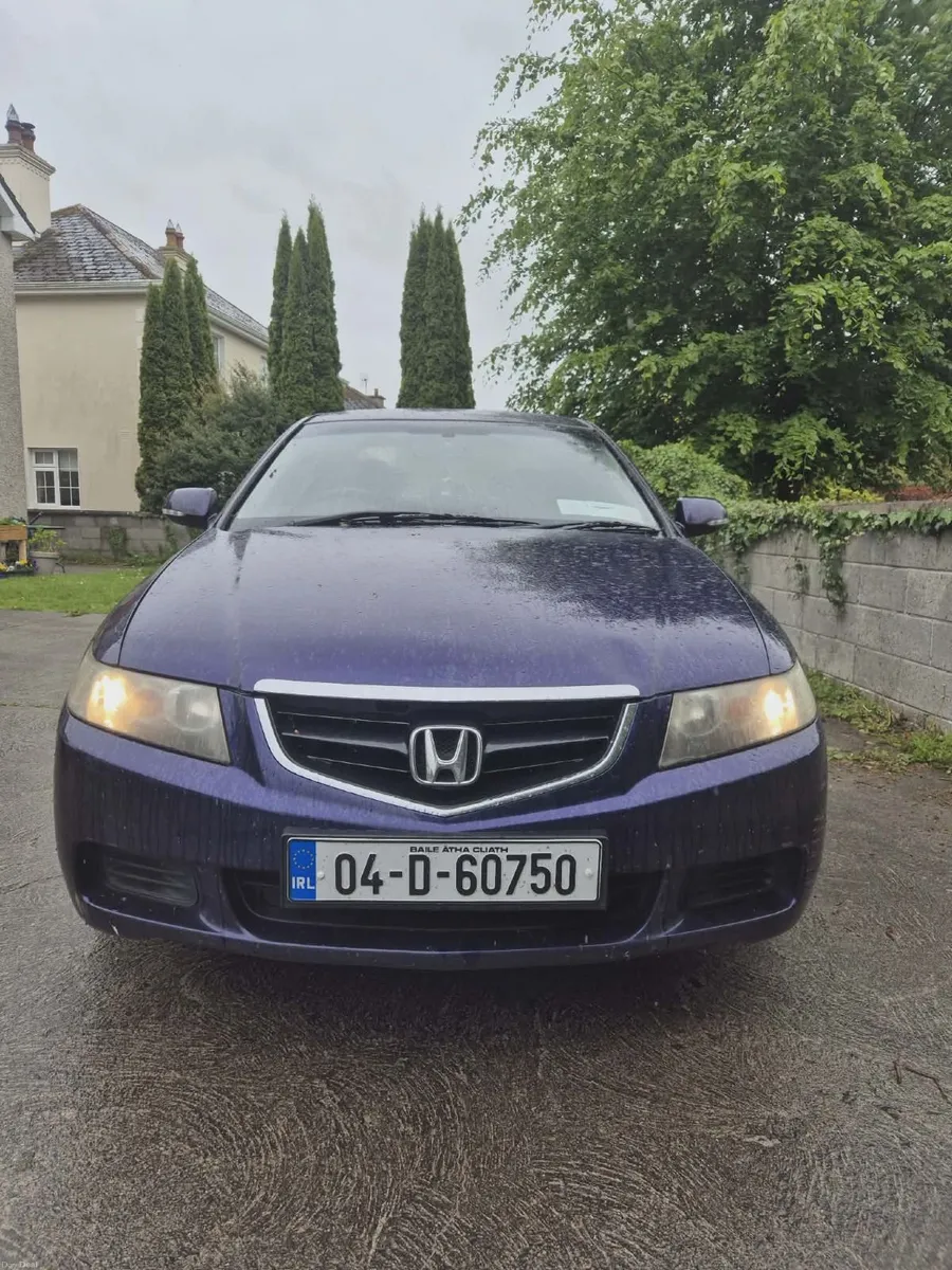 Honda Accord 2004 - Image 1