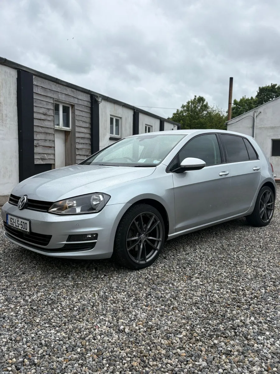 Volkswagen Golf 2015 - Image 1