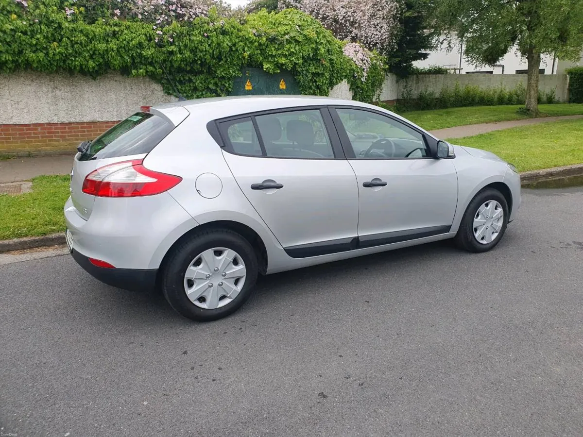 Renault Megane Dsl NCT 5/27 - Image 2