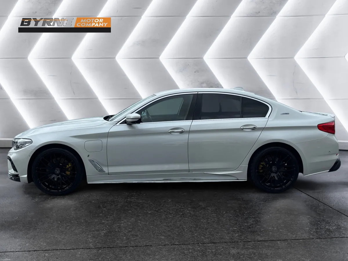 BMW 530E LUXURY AUTO 2.0 PETROL HYBRID 2017 - Image 2