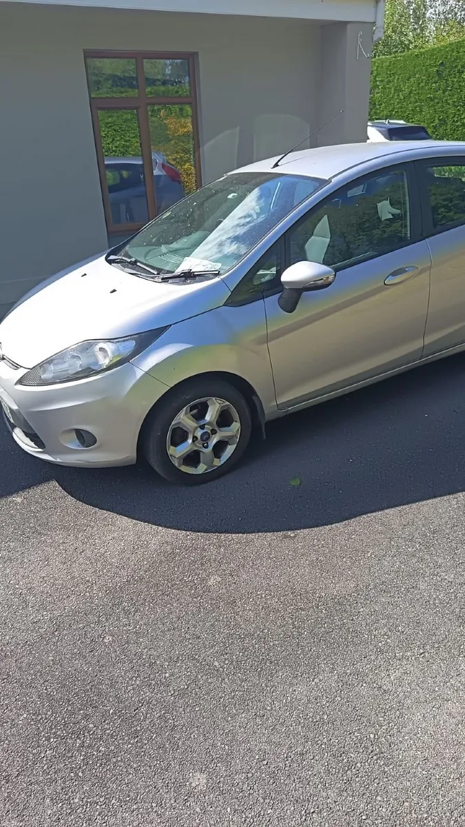 Ford Fiesta 2011 - Image 3