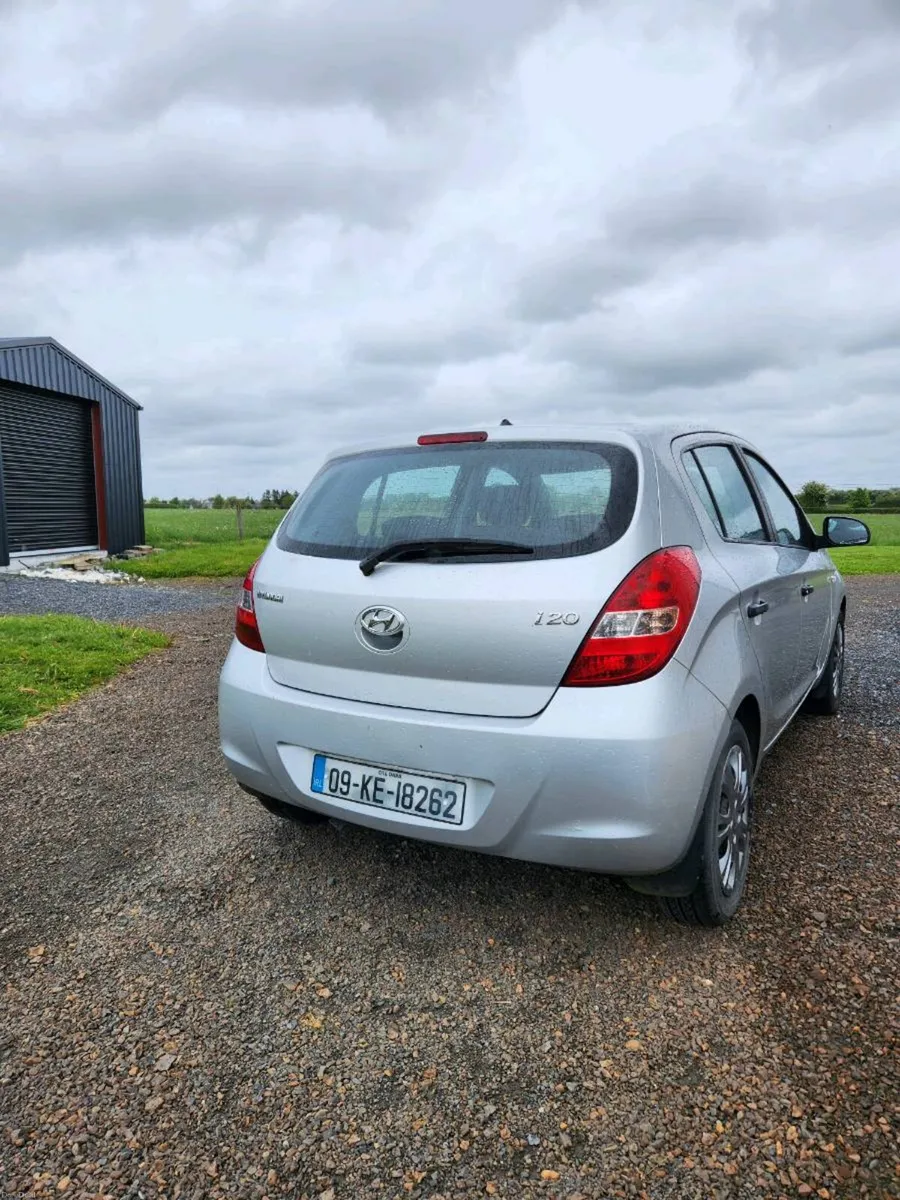 Hyundai i20 - Image 3