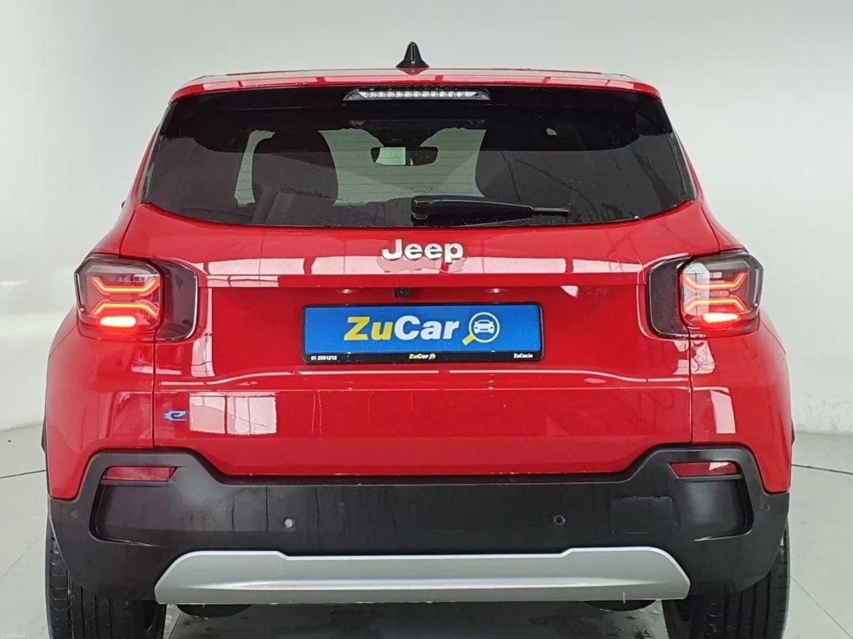 Jeep Avenger Summit  156 Electric 54kWh Auto - Image 4