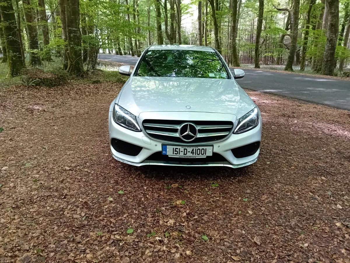 151 MERCEDES C220 CDI AUTO  AMG LINE  4 DOOR - Image 2