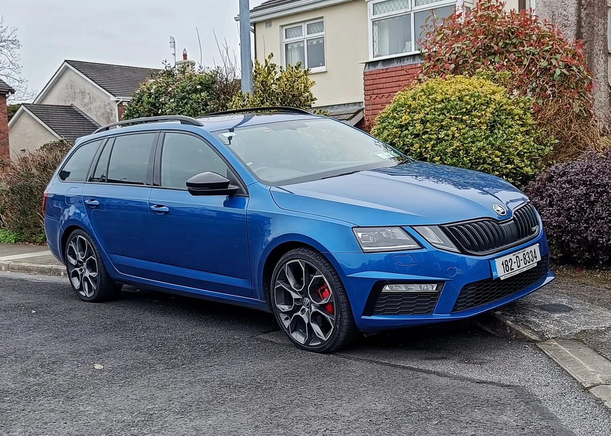 Skoda Octavia vRS Combi Challenge Edition - Image 1