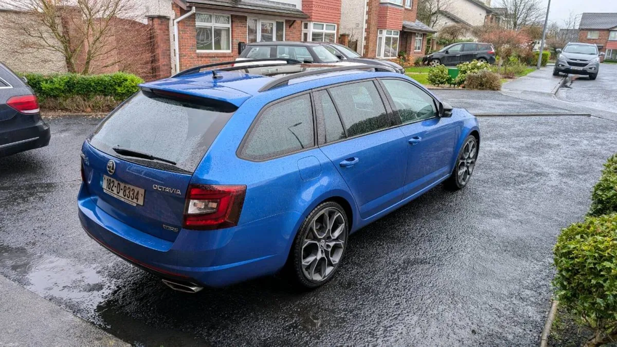 Skoda Octavia vRS Combi Challenge Edition - Image 3