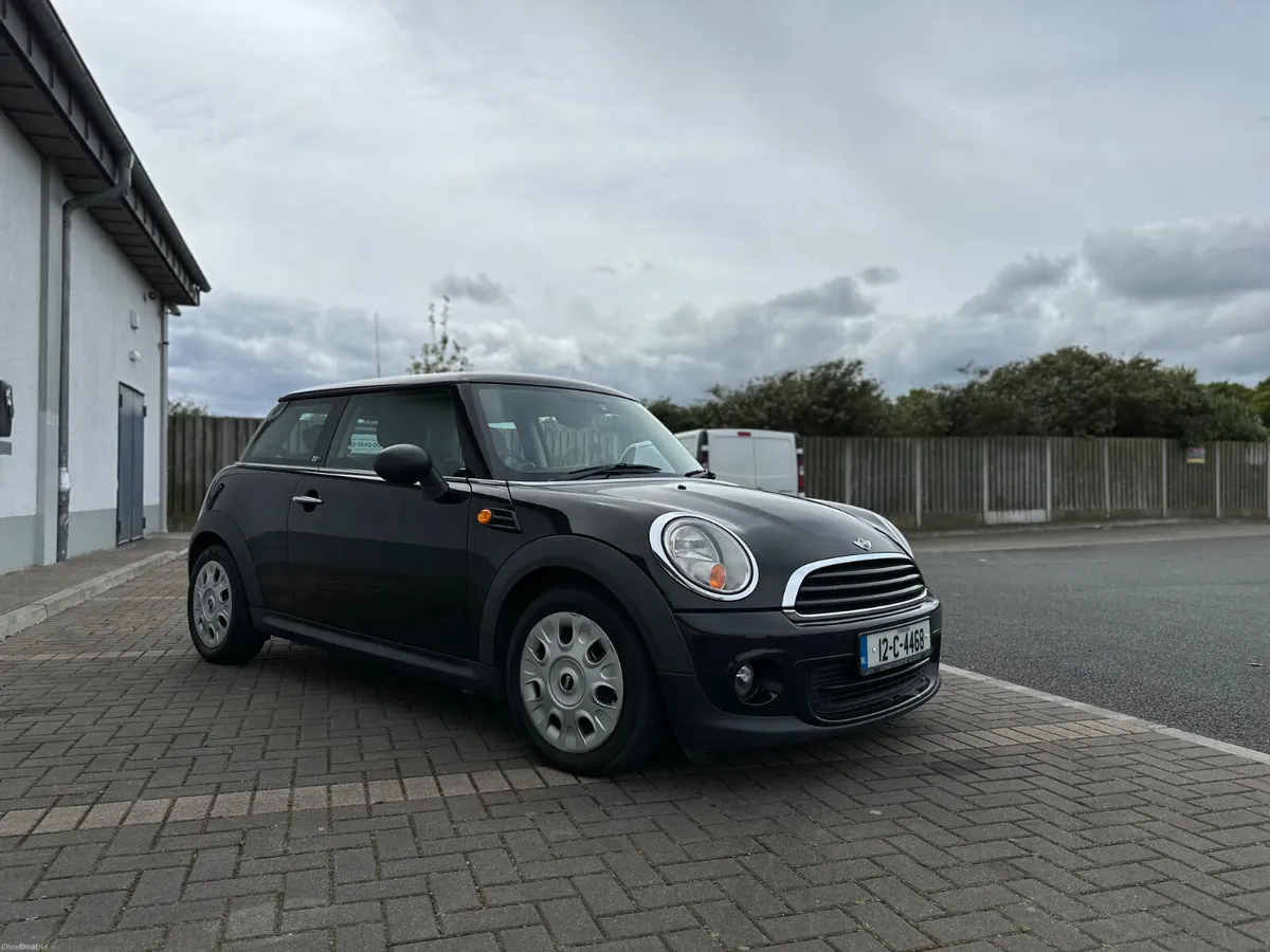 Mini Cooper First - Image 2
