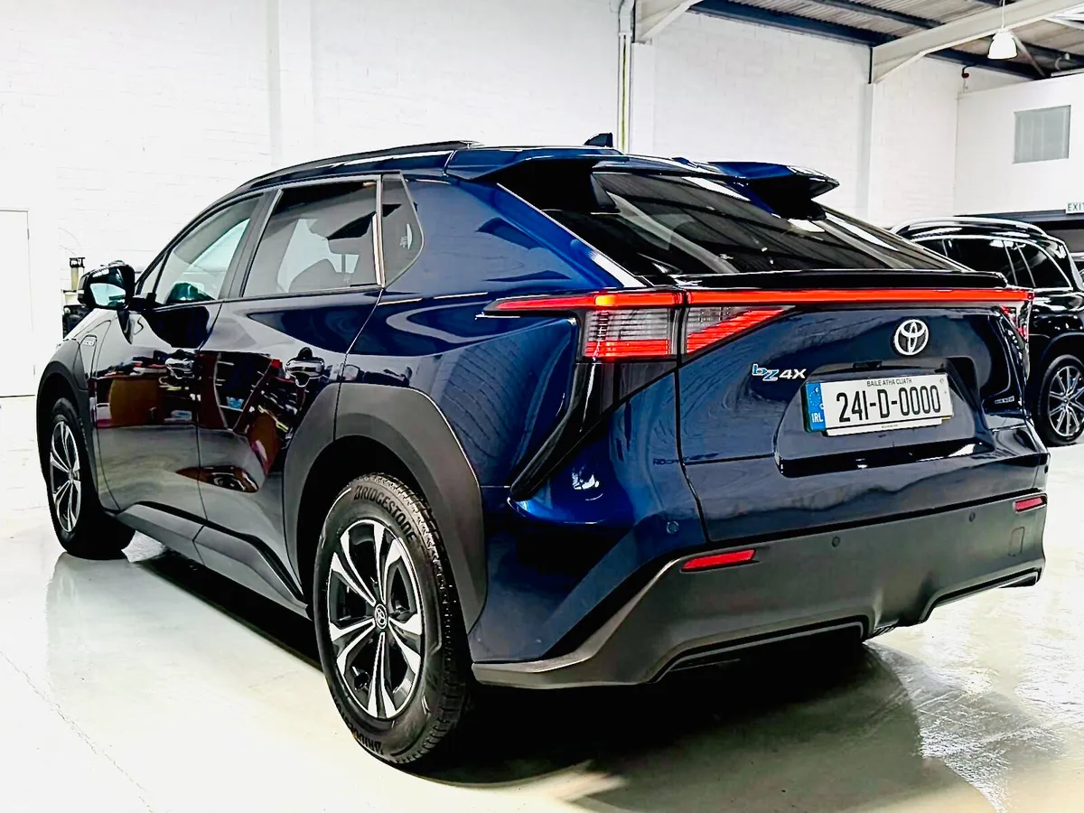 241* TOYOTA BZ4X 150KW 71KWH MOTION (11KC) SUV*FUL - Image 6